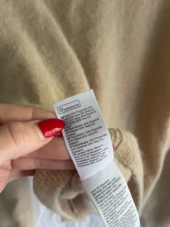 & Other Stories Alpaca Blend V-Neck Cardigan Scandi capsule wardrobe chic Size S - Picture 8 of 15